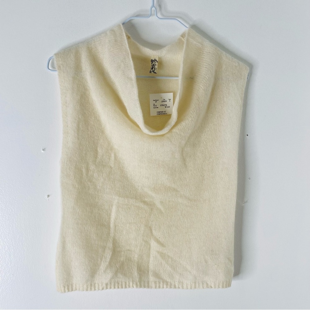 Free People Luxurious 💝 Cream Cowl Neck Sweater